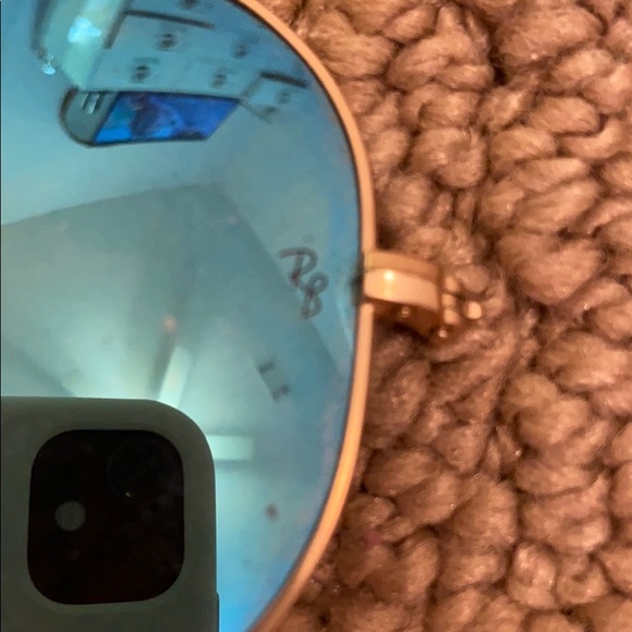 Ray Ban Aviators - Picture 4 of 4